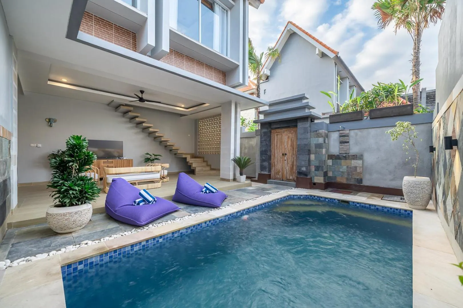 Q La Villas Seminyak  0*, Seminyak (Bali)
